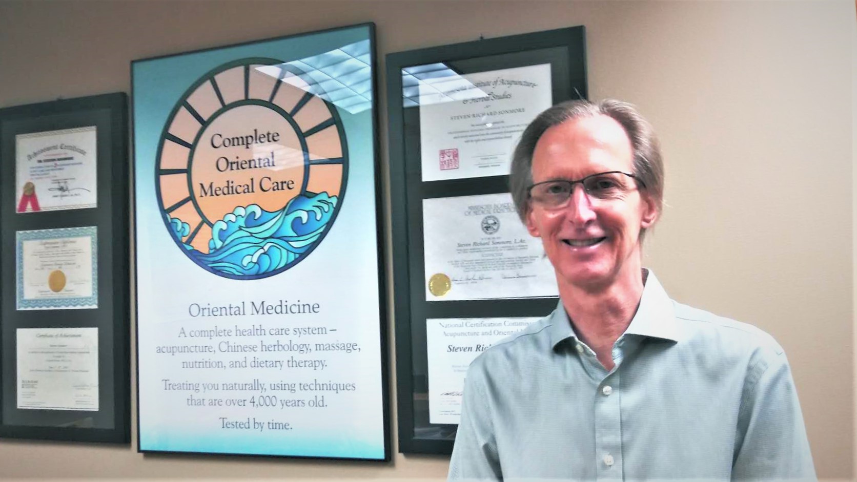 Acupuncturist Steven Sonmore